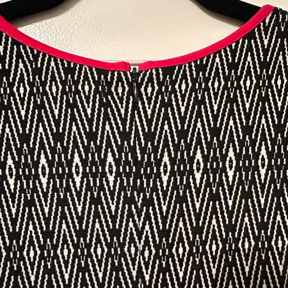 THML | Black & White Asymmetrical Dress with Red Accents - Picture 6 of 9